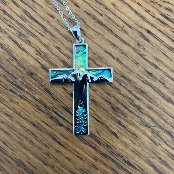 Cross Pendant - Picture 2 of 3